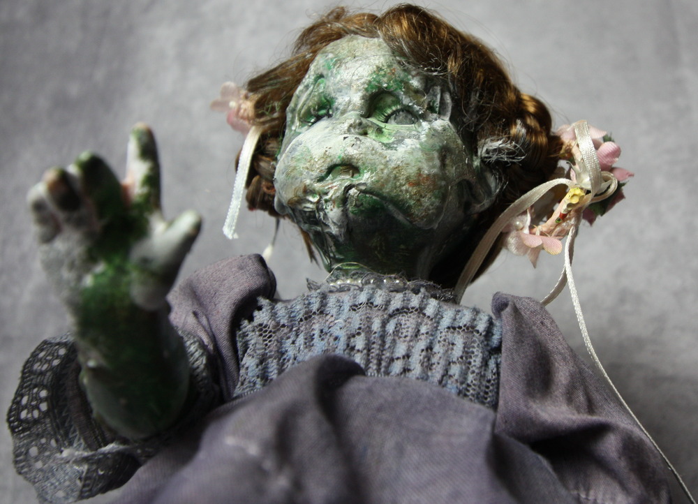 Creepy Doll | Haunted Doll | Halloween Doll | Aisling Grimly Gala #13 – 13.5 Inch